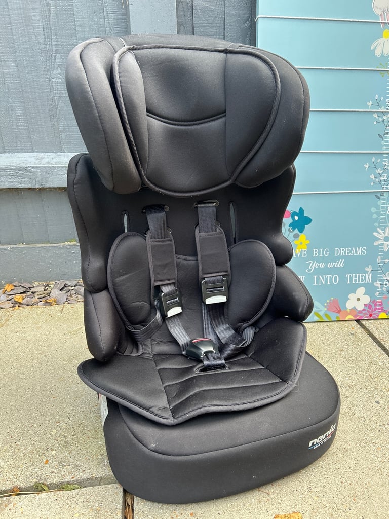 image for Child’s car seat for sale