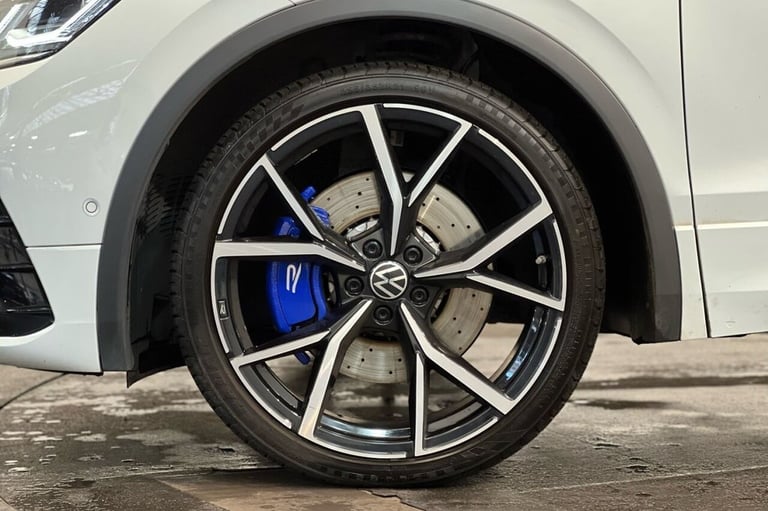 2023 72 VOLKSWAGEN TIGUAN 2.0 TSI R SUV 5DR PETROL DSG 4MOTION EURO 6 (S/S) (320