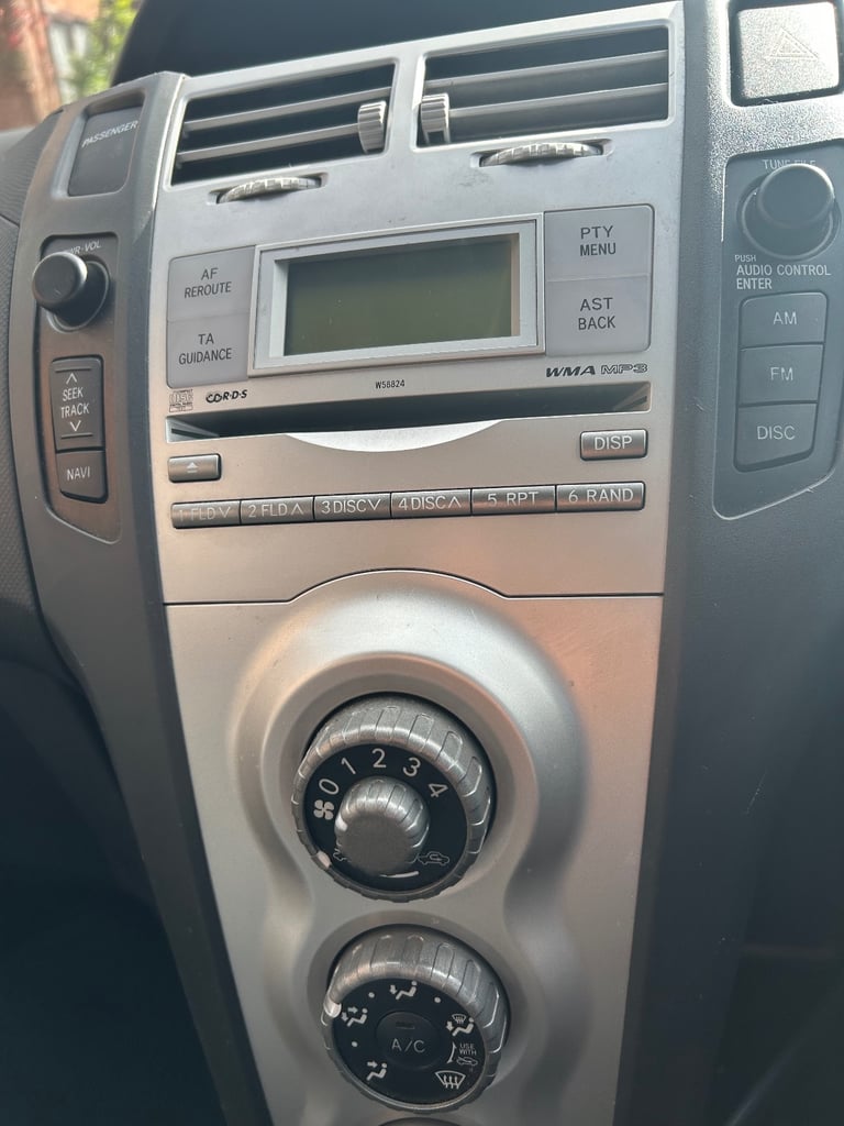Toyota, YARIS, Hatchback, 2007, Manual, 1296 (cc), 3 doors