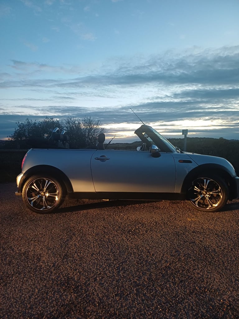 Mini, CONVERTIBLE, Convertible, 2006, Manual, 1598 (cc), 2 doors