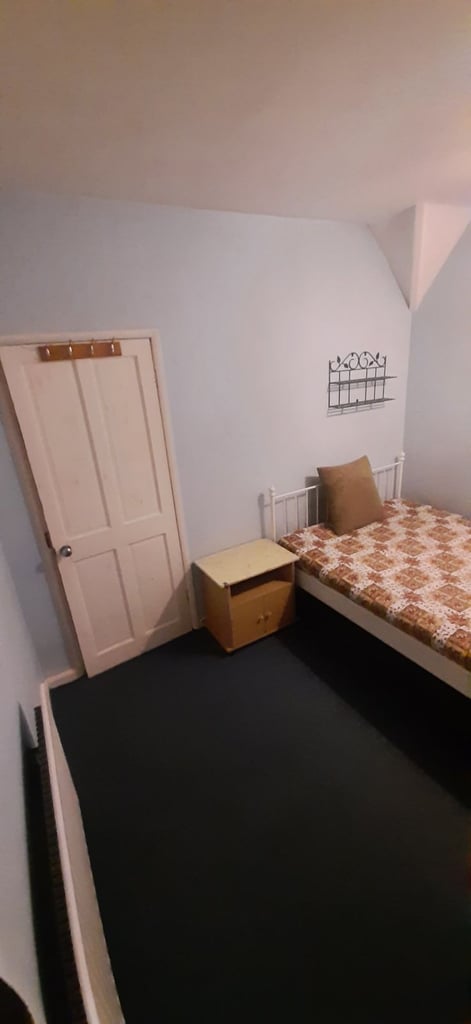 Spacious room in Catford/Lewisham 