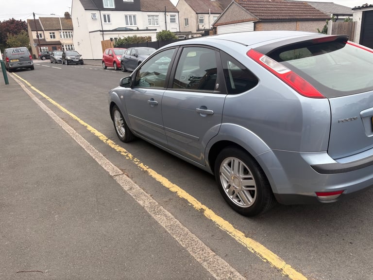 Ford, FOCUS, Hatchback, 2005, Manual, 1999 (cc), 5 doors