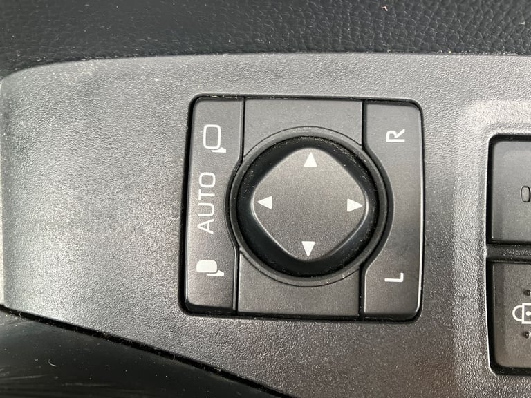 2020 Toyota RAV4 2.5 VVT-i Hybrid Dynamic 5dr CVT SUV PETROL/ELECTRIC Automatic