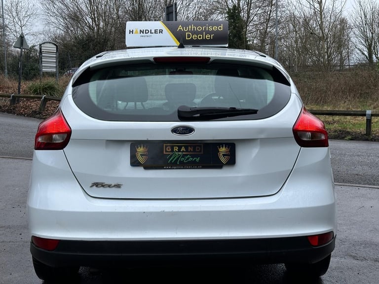 2016 Ford Focus 1.5 TDCi Zetec Euro 6 (s/s) 5dr HATCHBACK Diesel Manual
