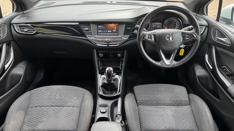 2019 Vauxhall Astra 1.4T 16V 150 SRi Vx-line Nav 5dr HATCHBACK PETROL Manual