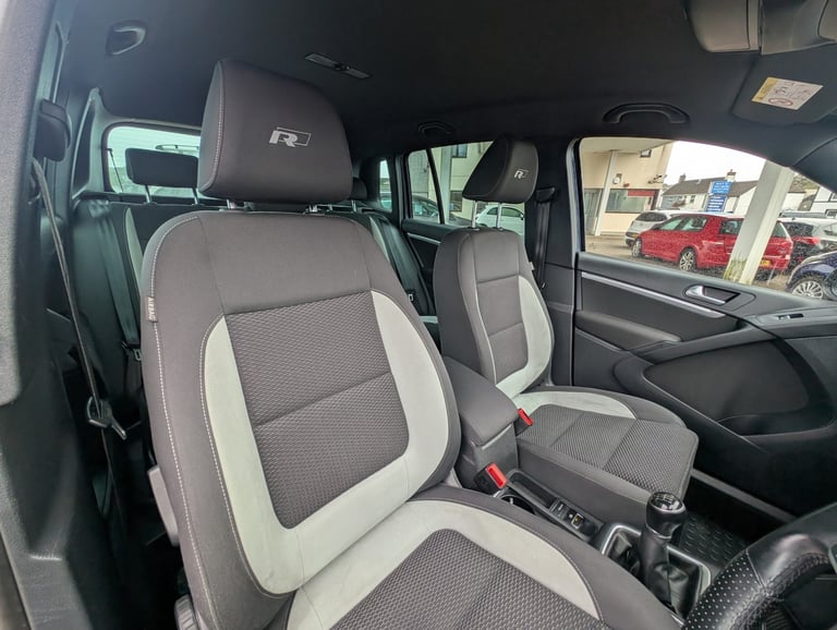 VOLKSWAGEN TIGUAN 2.0 TDI BlueMotion Tech R-Line 2015