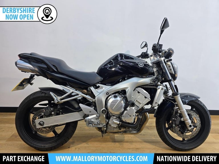 image for Yamaha FZ6 Fazer 600 Black 2004 - Crash Bobbins, Underseat Exhausts, 