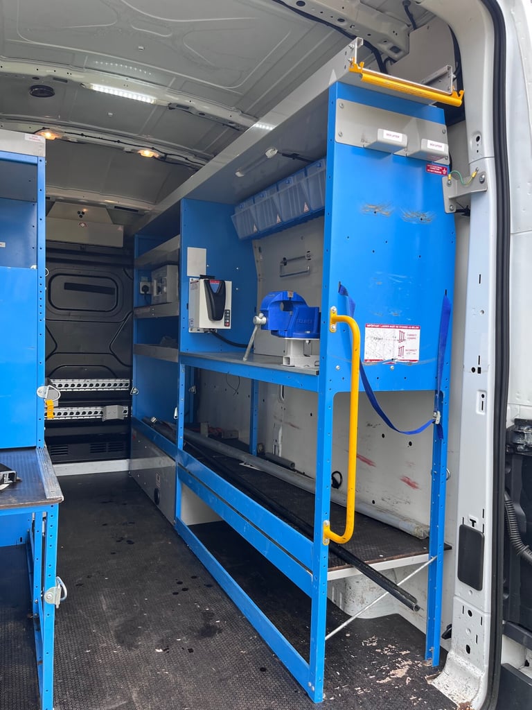 FORD TRANSIT 2.0 TDCi - H3 L2 - WORKSHOP VAN - FSH - BIG SPEC - NO VAT