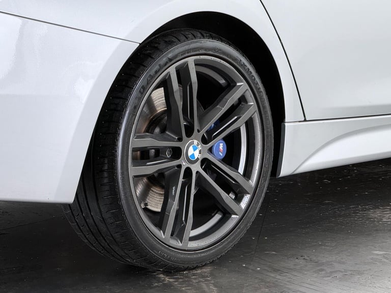2018 BMW 3 Series 2.0 320i M Sport Shadow Edition Touring Auto xDrive Euro 6 (s/s) 5dr ESTATE Pet...