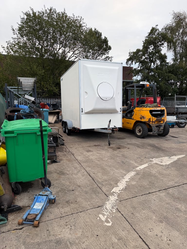 Tow Master Box Trailer 12  x  6 