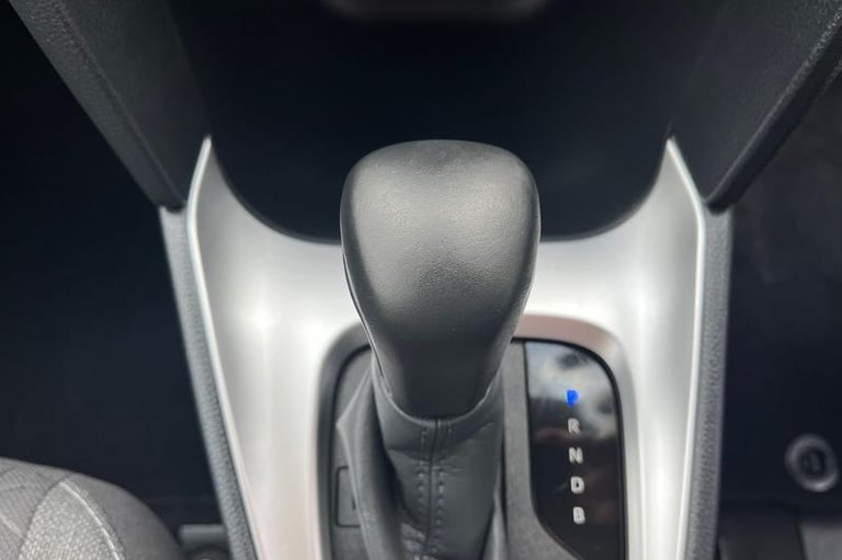 2022 Toyota Yaris Cross 1.5 Hybrid Icon 5dr CVT, Parking sensors, Media Screen, Sat Nav, Multifun...