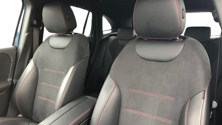 2021 Mercedes-Benz GLA GLA 200 AMG LINE EXECUTIV Hatchback Diesel Automatic