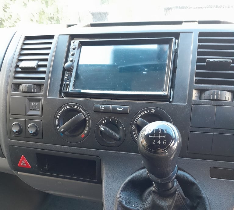 Volkswagen Transporter T5 camper 11 month mot 