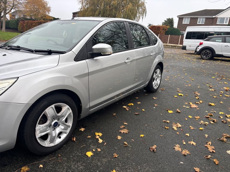 Ford, FOCUS, Hatchback, 2010, Manual, 1596 (cc), 5 doors