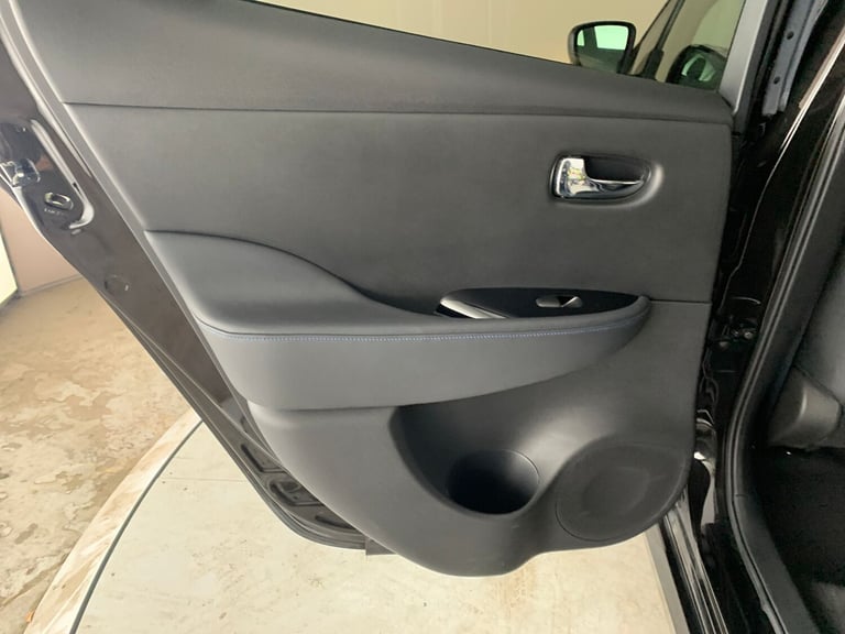 2022 Nissan Leaf 160kW e+ N-Connecta 59kWh 5dr Auto HATCHBACK ELECTRIC Automatic