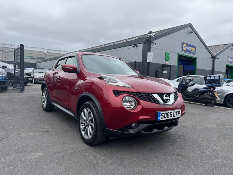 image for 2016 Nissan Juke 1.6 Tekna 5dr Xtronic HATCHBACK Petrol Automatic