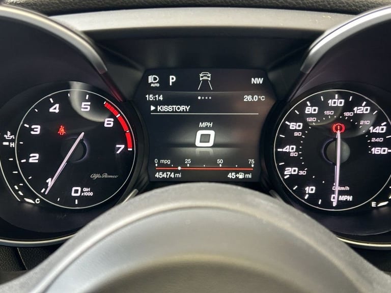 2018 Alfa Romeo Giulia 2.0T Veloce Saloon 4dr Petrol Auto Euro 6 (s/s) (280 ps) Saloon Petrol Aut...