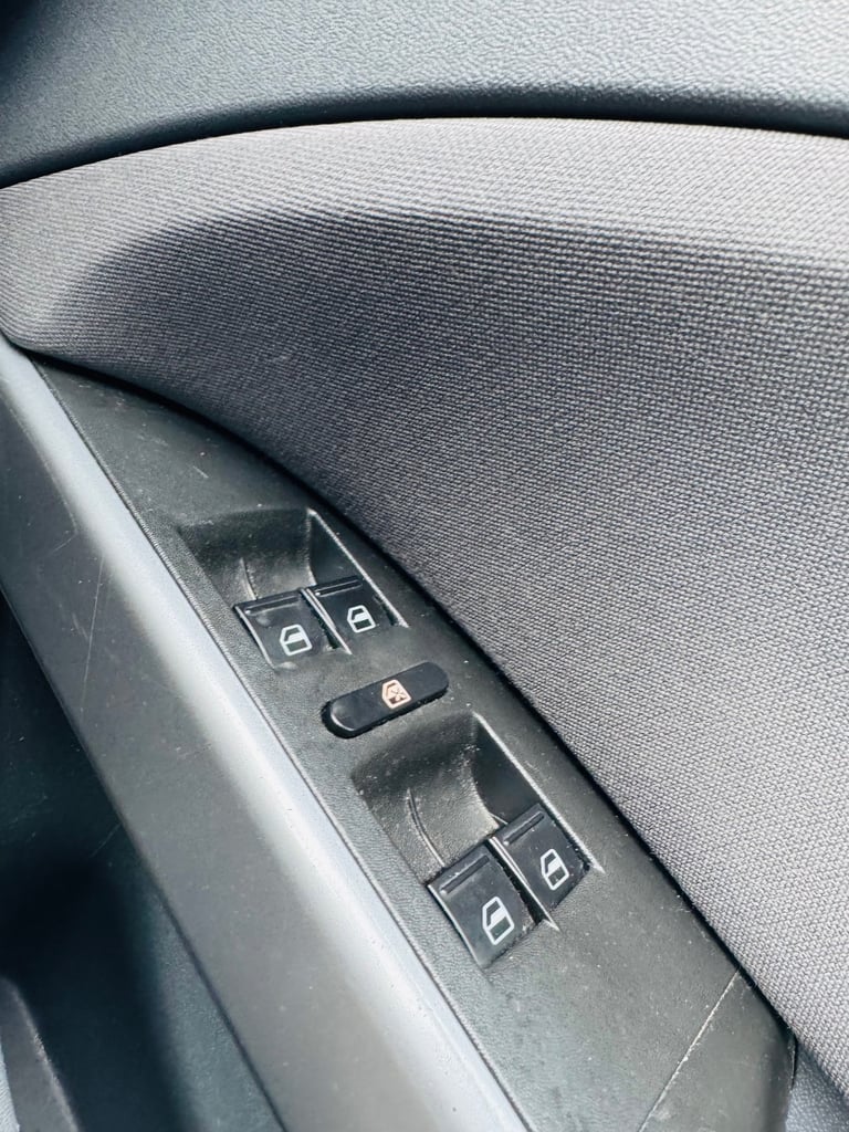 Seat, LEON, Hatchback, 2010, Manual, 1390 (cc), 5 doors