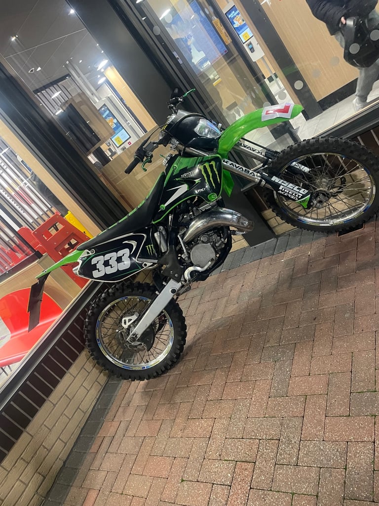 Kawasaki, 2003, 124 (cc)