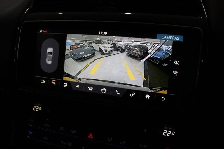 2019 68 JAGUAR F-PACE 3.0 D300 V6 S SUV 5DR DIESEL AUTO AWD EURO 6 (S/S) (300 PS