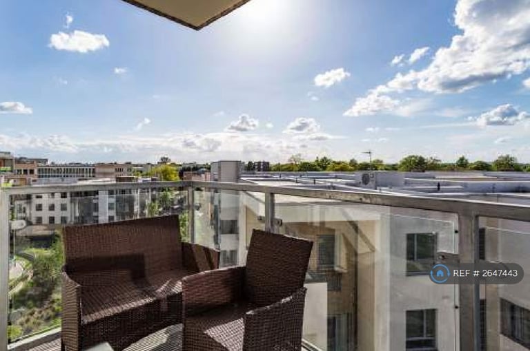 2 bedroom flat in Glenalmond Ave, Cambridge, CB2 (2 bed) (#2647443)