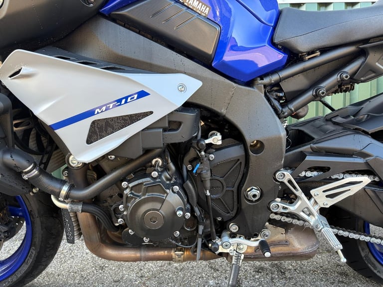 Yamaha MT10 Blue 2020 Excellent Condition Full History only 7400 Miles