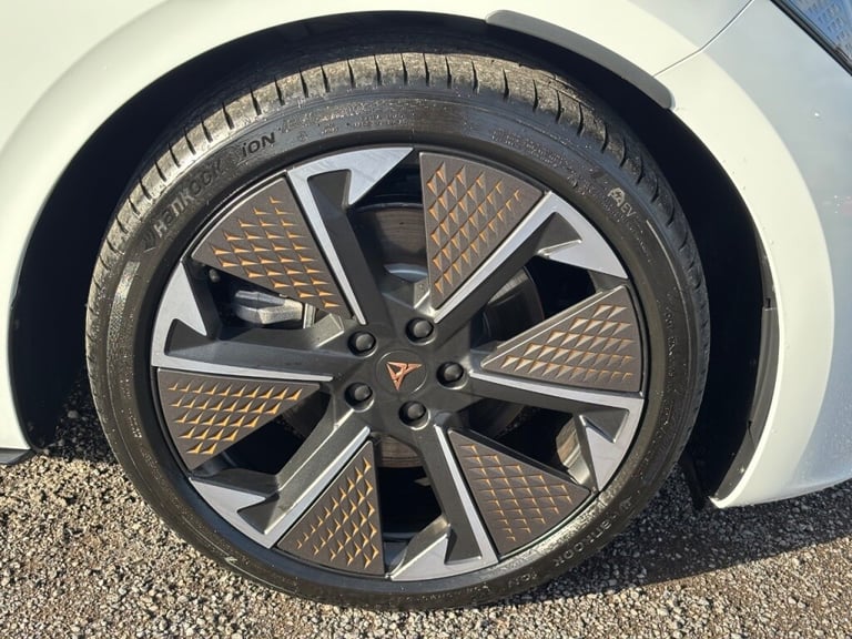  Cupra Born 170kW e-Boost V3 59kWh 5dr Auto Electric