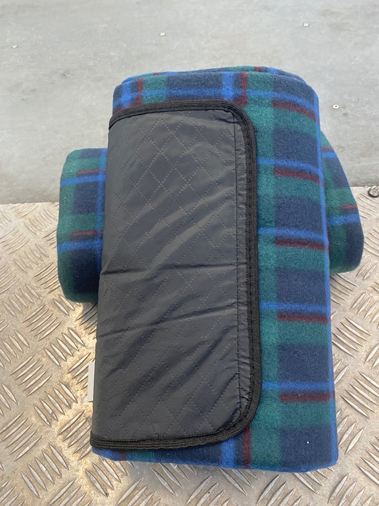 Green checked, fold away picnic blanket water proof brand new 