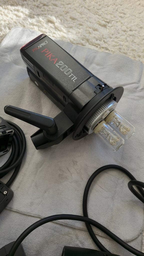 Used Camera Lighting Studio Equipment for Sale Gumtree