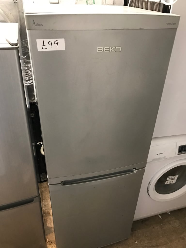 BEKO FRIDGE FREEZER IN EXCELLENT CONDITION £140