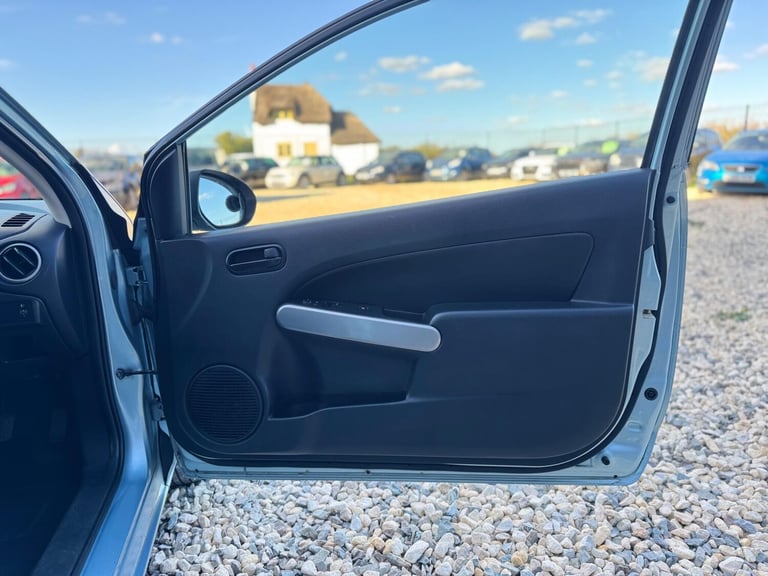 2011 Mazda Mazda2 1.3 TS Euro 5 3dr HATCHBACK Petrol Manual