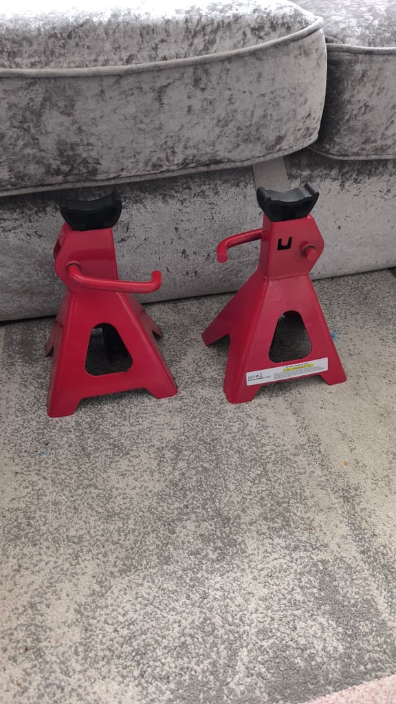 Axle stands never used