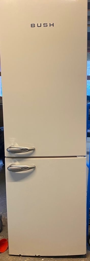 Bush Retro Fridge Freezer (cream)