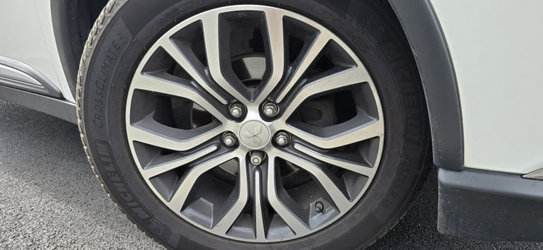 2016 Mitsubishi Outlander 2.2 DI-D GX3 5dr ESTATE Diesel Manual