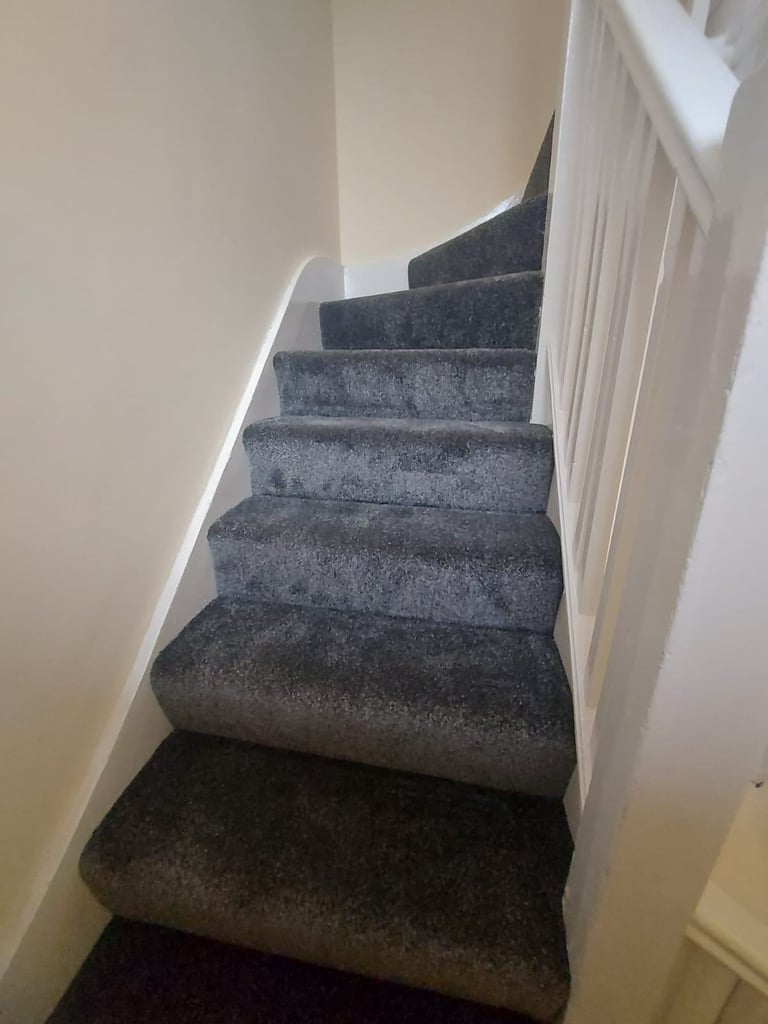 1 bedroom flat 2nd floor