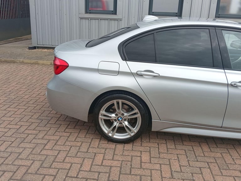 2016 BMW 3 Series 2.0 320d M Sport Auto xDrive Euro 6 (s/s) 4dr SALOON Diesel Automatic