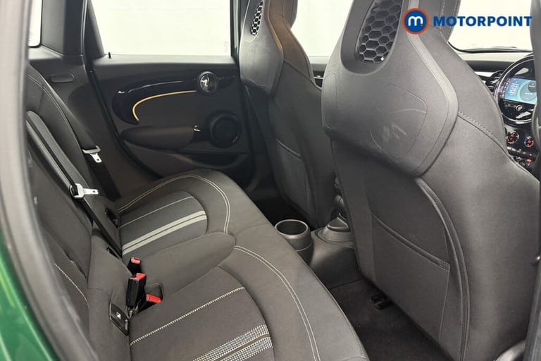 2021 MINI Hatch 2.0 Cooper S Sport 5dr Auto [Comfort-Nav Pack] Hatchback Petrol Automatic