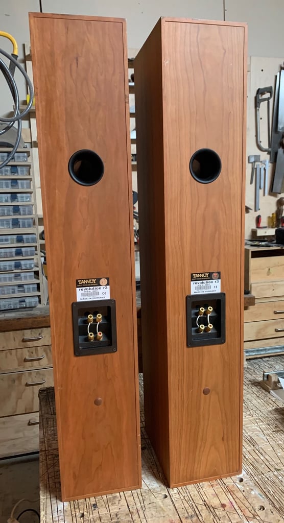 Tannoy Revolution R3 Floorstanding Speakers. WHF? Award Winners