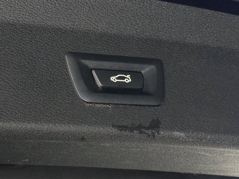 2018 BMW X1 2.0 20i Sport Auto xDrive Euro 6 (s/s) 5dr ESTATE Petrol Automatic