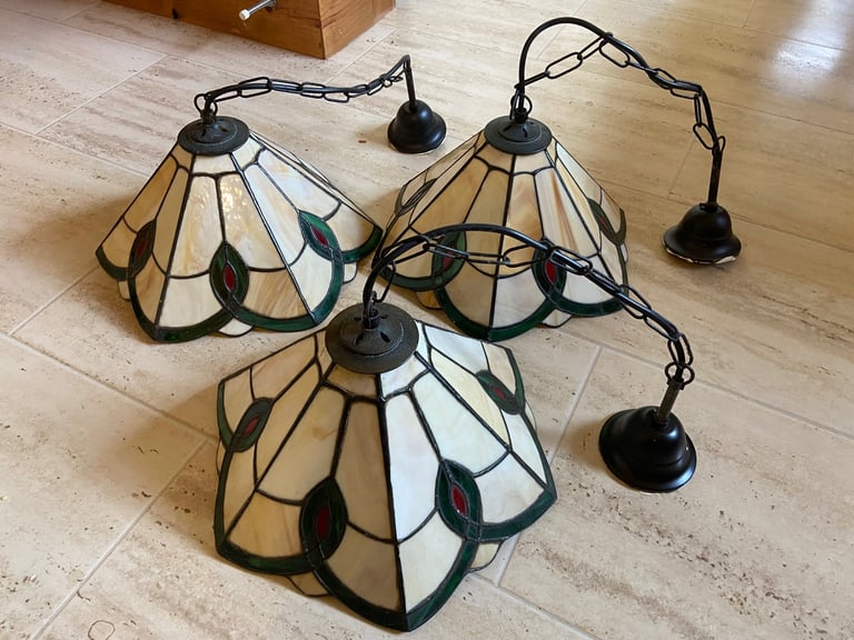 Tiffany-style retro pendant lampshade