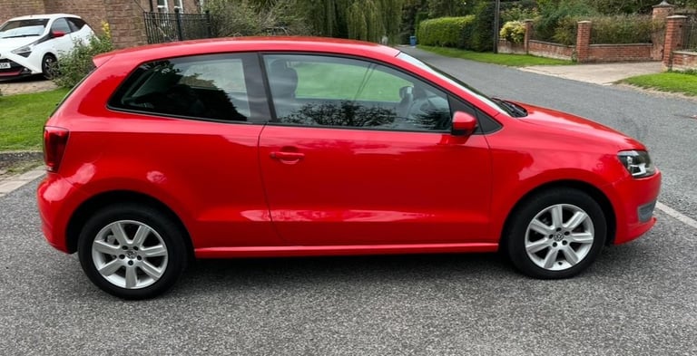 2010 (60) VOLKSWAGEN POLO 1.2 SE FULL MOT 9 SERVICES RUNS/DRIVES GREAT NICE CAR!