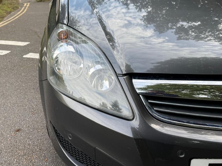 2012 Vauxhall Zafira 1.6i [115] Exclusiv 5dr MPV Petrol Manual