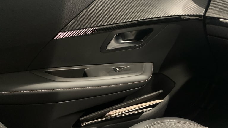 2024 Peugeot 208 1.2 HYBRID Allure Hatchback 5dr Petrol Hybrid e-DSC6 Euro 6 (s/s) (100 ps) Hatch...