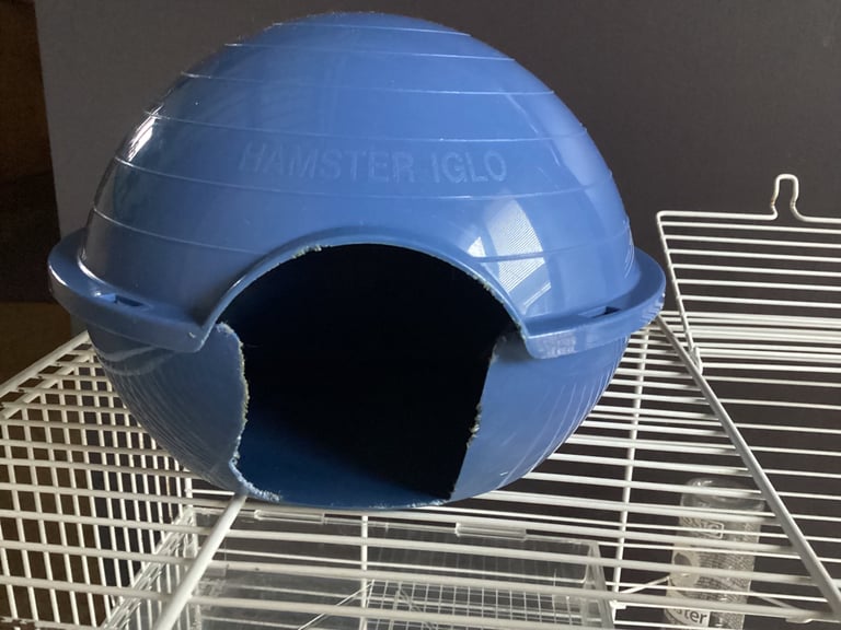 Ferplast Hamster/Gerbil Cage with Accessories 