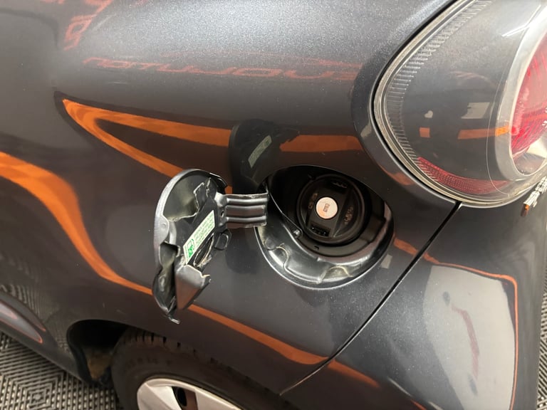 2009 Toyota AYGO 1.0 VVT-i + 3dr HATCHBACK Petrol Manual