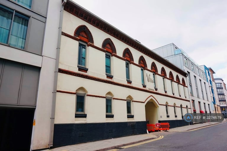 2 bedroom flat in Viva, Birmingham, B1 (2 bed) (#2274679)