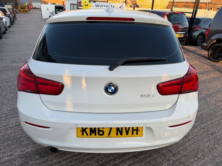 2017 BMW 1 Series 116d EfficientDynamics Plus 5dr HATCHBACK Diesel Manual