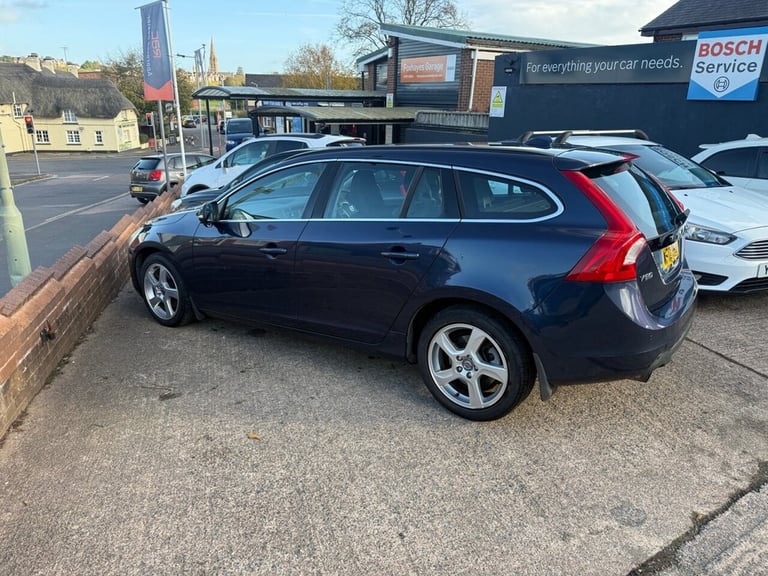 2012 Volvo V60 2.0 D3 SE Estate 5dr Diesel Manual Euro 5 (s/s) (163 ps) Estate Diesel Manual