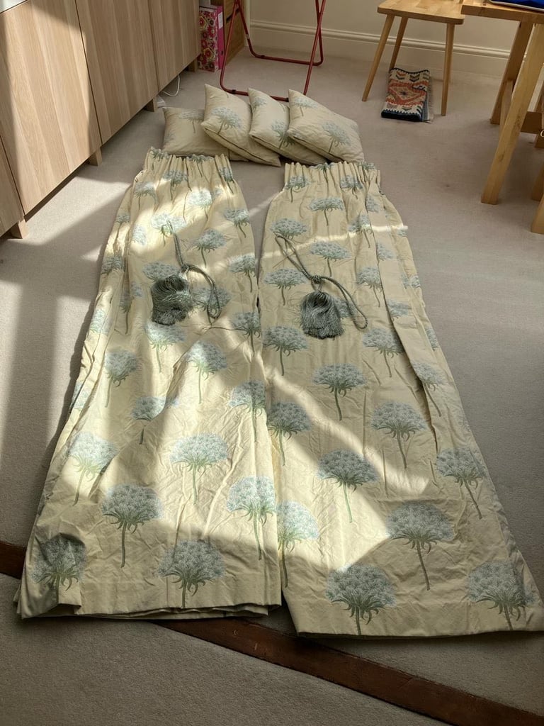 image for Beautiful made to measure curtains & matching pillows