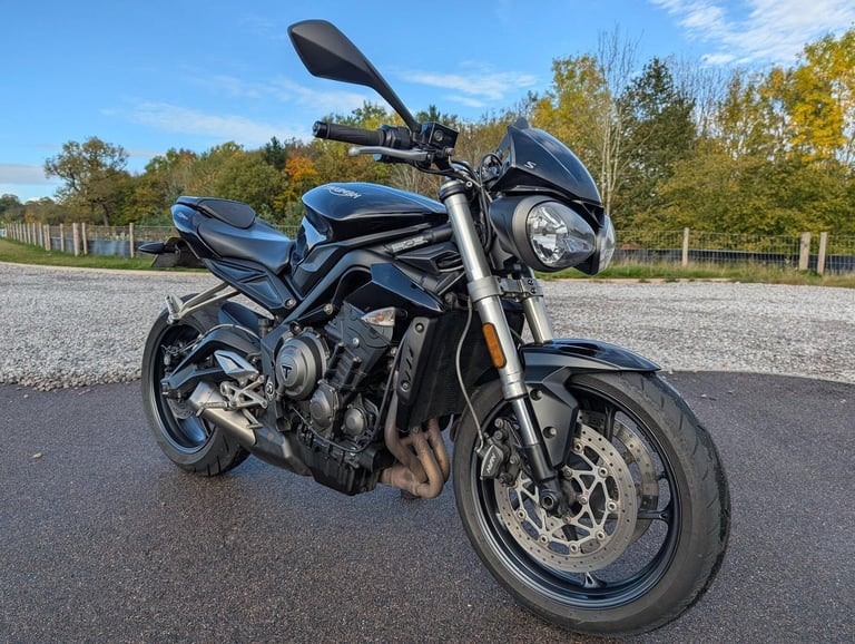 2019 TRIUMPH STREET TRIPLE S